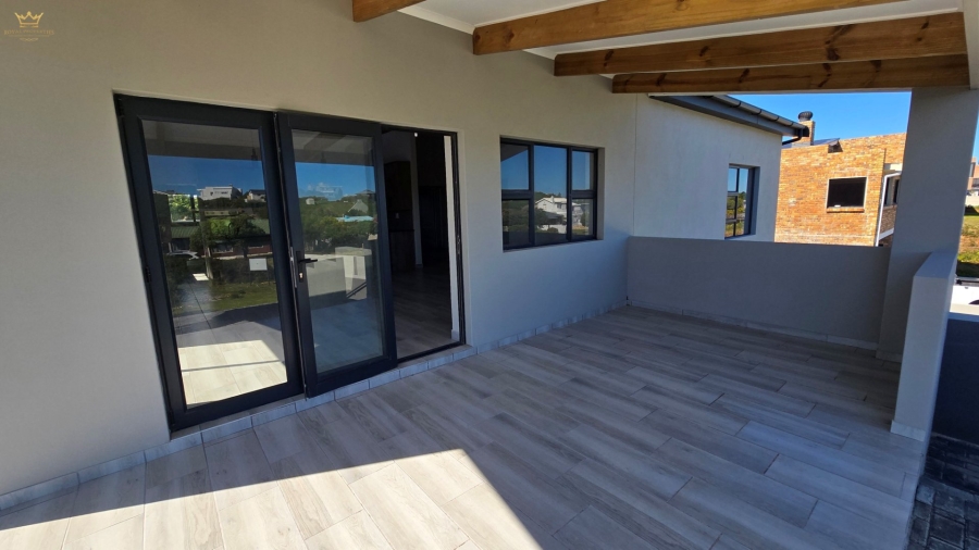 3 Bedroom Property for Sale in Pearly Beach Western Cape